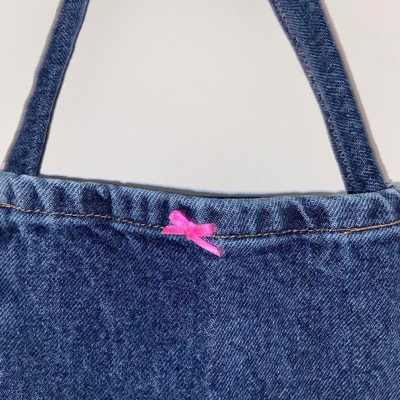 Mini Jurse - Picture 2 of 5